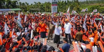 Khofifah Apresiasi Gerakan Jurkam Emak-emak yang Diinisiasi Ketua DPW PKS Jatim