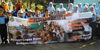 Ratusan Anak SD di Situbondo Sumbangkan Uang Jajannya untuk Muslim Rohingya