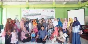 Lapindo Brantas Gandeng Sidoarjo Positif Gelar Pelatihan Pembuatan Kue