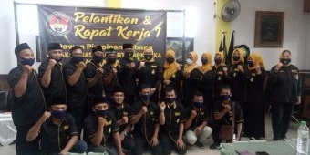 Reses, Anggota DPRD Jatim Sekaligus Gelar Pelantikan Granat Pasuruan