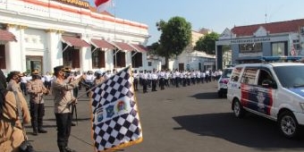 Lagi, Polrestabes Surabaya Salurkan Ribuan Bansos pada Masyarakat Terdampak Covid-19