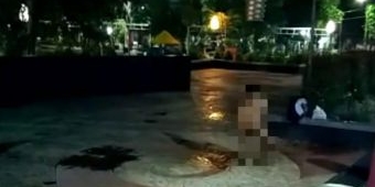 ​Video Wanita Mandi Telanjang Hebohkan Probolinggo