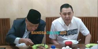 Bacawali Kota Kediri Ronny Sarapan Bareng Said Aqil Siradj di Soto Pojok Jalan Dhoho