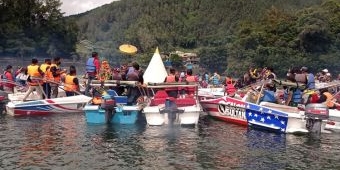 Ritual Larung Sesaji, Wujud Syukur Warga Atas Keberkahan Telaga Sarangan