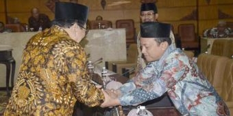 Dewan Dukung Pengaturan Transportasi Online di Jatim