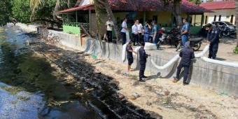 Pencemaran Limbah Minyak Hitam di Kawasan Objek Wisata Kampung Melayu Nongsa Batam