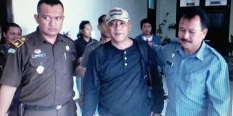 Diduga Korupsi Dana Desa, Kades Glagaharum Ditahan