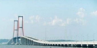 Para Ketua NU dan Tokoh Tolak Tol Trans Madura, Minta Transportasi Kereta Api Dibangkitkan Lagi