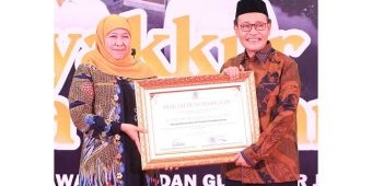 Gubernur Khofifah Dinobatkan sebagai Kepala Daerah Terbaik oleh MUI Jatim