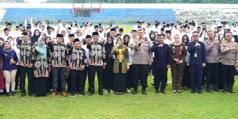 912 Anggota PPS Dilantik, Bupati Ikfina: Jaga Profesionalitas dan Integritas