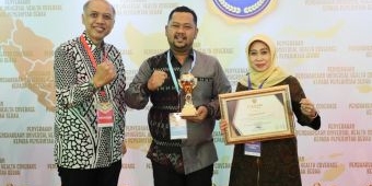 Pemkab Gresik Dinobatkan sebagai Kabupaten Berstatus UHC