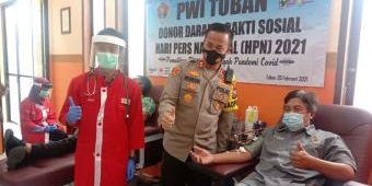 Peringati HPN 2021, PWI Tuban Gelar Donor Darah dan Bagi-Bagi Sembako