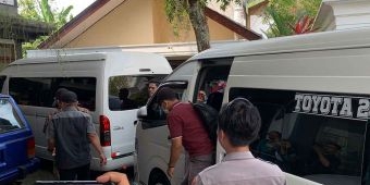 KPK Geledah Kantor Kontraktor di Jember