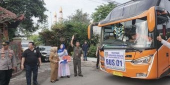 Tuntut Jabatan 9 Tahun, Ratusan Kades di Jombang Unjuk Rasa ke Jakarta