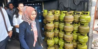 Pastikan Ketersediaan LPG dan Pupuk Aman, Wali Kota Mojokerto Lakukan Sidak