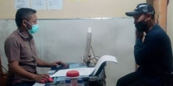 Pria di Banyuwangi Curi Celana Dalam untuk Fantasi, Terekam CCTV Pakai Topeng CD Saat Beraksi