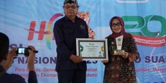 Puncak Peringatan HPN 2023, PWI Jombang Anugerahkan Award 2023