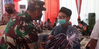 Kunjungi Kodim 0817/Gresik, Pesan Danrem 084/BJ, Hati-hati Gunakan Medsosa 