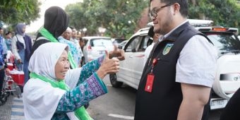 Dibawakan Bekal Sambel Pecel, Jemaah Haji Kediri Ucapkan Terima Kasih Mas Dhito