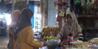 Harga Bapok di Pasar Tradisional Bangkalan Terus Melonjak, Beras Tembus Rp16 Ribu per Kg