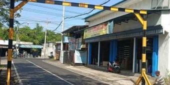 Cegah Kendaraan ODOL, Jalan M Yamin Jember Akhirnya Diportal