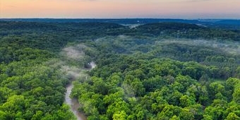 7 Sungai Paling Berbahaya di Dunia, dari Airnya yang Mendidih Hingga Dihuni Hewan Purba 