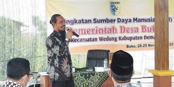 Pemdes Buko Demak Hadirkan Kades Sekapuk Gresik untuk Belajar Jadi Desa Miliarder