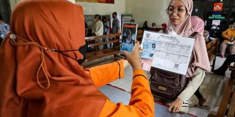 Mulai Hari ini, Pemerintah Salurkan Bansos BPNT dan PKH Susulan Melalui PT Pos Indonesia