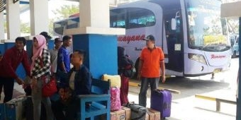 Bus yang Tak Lengkapi Surat Tak Boleh Angkut Penumpang