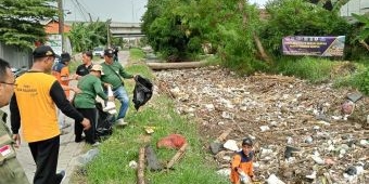 Minim Dukungan Pemkab, Bersih-Bersih Sampah di Sungai Wrati tak Maksimal