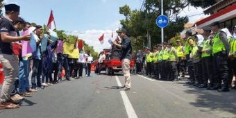 Mahasiswa Blitar Bersatu Demo Tuntut Penerbitan Perppu KPK