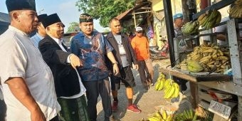 ​Paslon Nomor 2 Mubarok Terus Tebarkan Kebaikan di Pasar Pasar Mojokerto