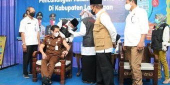 Pencanangan Vaksinasi Covid-19 di Lamongan, Bupati Fadeli Tak Lolos Screening