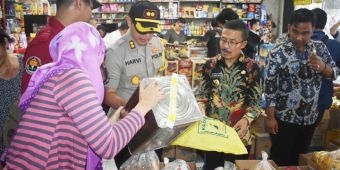 Jelang Nataru, Kapolres Batu Pimpin Apel Operasi Lilin Semeru dan Sidak Mamin