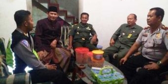 Sambang ke Para Cakades Ngabab, Kapolsek Pujon Ajak Jaga Kamtibmas Bareng-bareng