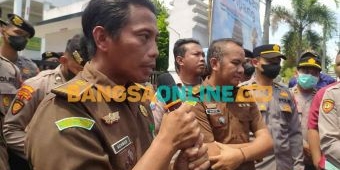 Belum Tetapkan Tersangka soal Kasus Penyelewengan Bansos, Kejari Sampang Dianggap Mati Suri