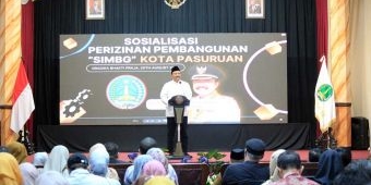 Buka Sosialisasi SIMBG, Wali Kota Pasuruan Ajak Pengusaha Ikuti Aturan Undang-Undang