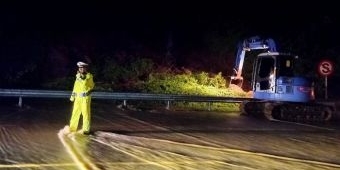 Jasa Marga Lakukan Penanganan Longsor di Ruas Tol Pandaan-Malang Km 78+900