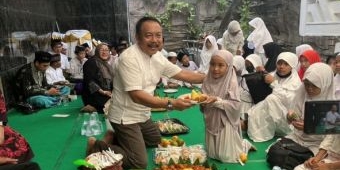 Sehari Jelang HUT ke-23,  HARIAN BANGSA Khatmil Quran, Tumpengan dan Berbagi dengan Anak Yatim