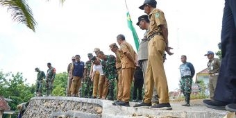 Pj Bupati Pamekasan Masrukin Tinjau Lokasi dan Apresiasi Program TMMD