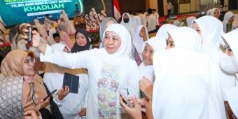 Lagi, Siswa Jatim Terbanyak Nasional Lolos SNBP, Khofifah: On The Right Track 