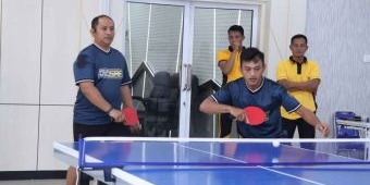 Peringati HUT ke-77 Bhayangkara, Polres Ngawi Gelar Lomba Tenis Meja