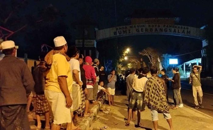 Buntut Masuknya Tembakau Luar Madura, Ratusan Masyarakat di Pamekasan Berjaga-jaga di 3 Titik