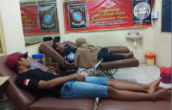 Stok Minim, PSHW Mojokerto Tergerak Lakukan Donor Darah