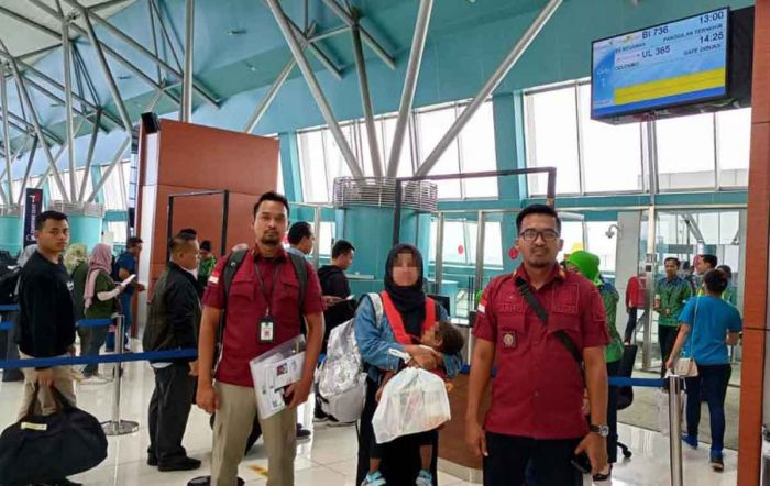 Imigrasi Kediri Deportasi WNA Sri Lanka