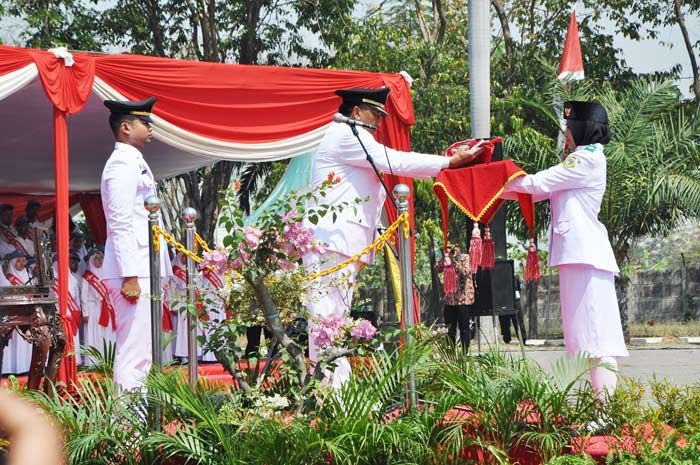 Upacara HUT RI, Bupati Sambari Undang Orang Tua Paskibraka