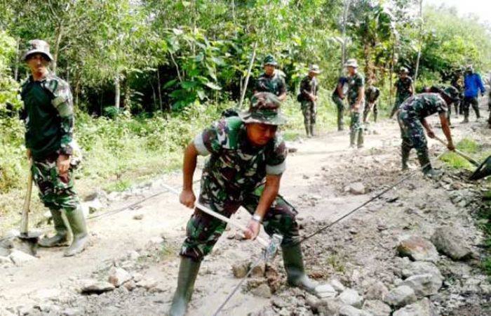 TNI Manunggal Membangun Desa di Desa Sumber Putih Malang Dibuka Bupati Rendra