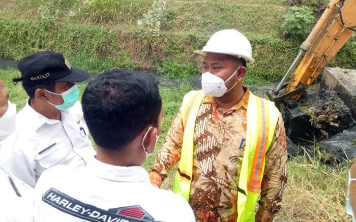 Cegah Banjir, Bupati Gresik Gandeng Perusahaan di Driyorejo Normalisasi Kali Avour