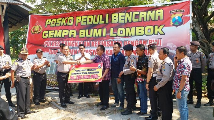 ​Polres, PWI, dan PMI Bangkalan Kompak Salurkan Bantuan ke Lombok NTB