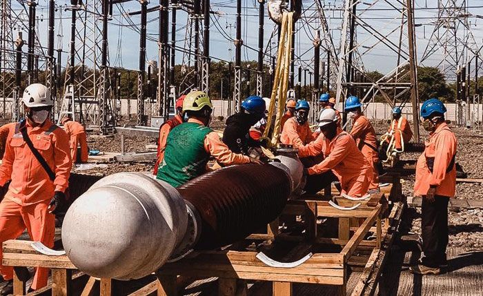 Tingkatkan Keandalan Listrik di Tengah Pandemi, PLN Lakukan Pekerjaan di GITET Grati